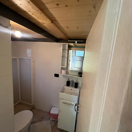 アパート Loft Manzoni ポンテ・サン・ジョヴァンニ